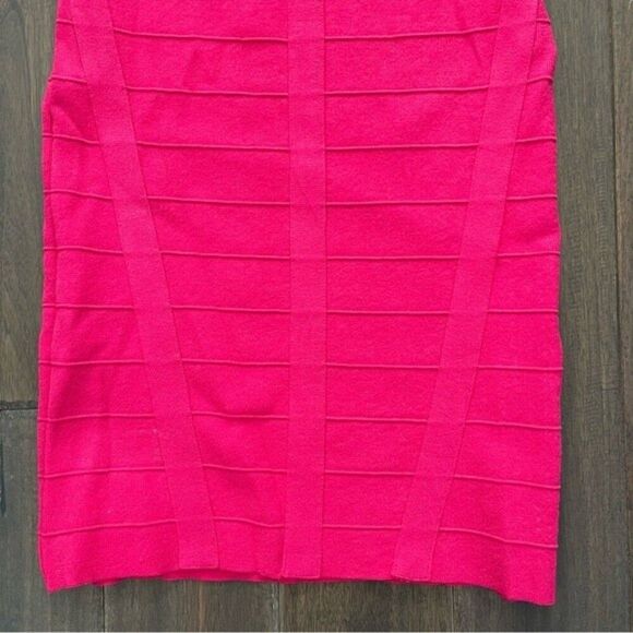 Bedo Femme Barbie Pink Bandage Dress Medium NWT - Picture 2 of 8